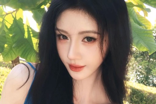 一手好牌打稀碎 三料影后马苏 被黑人驮肩 帮闺蜜撒谎 终究自断前程