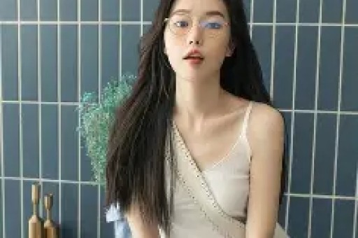 一天5个瓜！全身整容、顶流恋情、深夜泡酒吧赵丽颖最让人意外